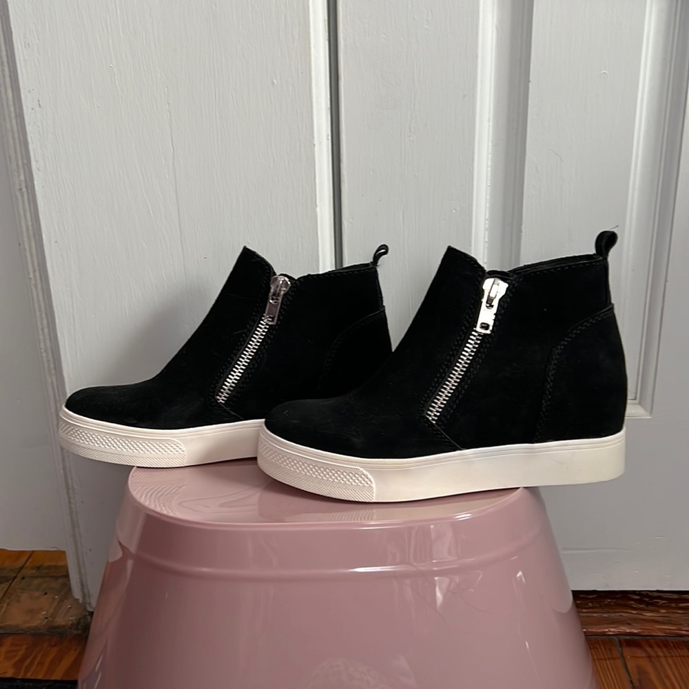 Steve Madden Sneakers